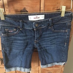 Hollister Midi Shorts.